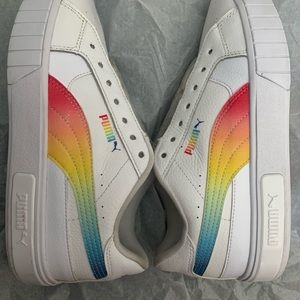 Woman’s Puma Shoes